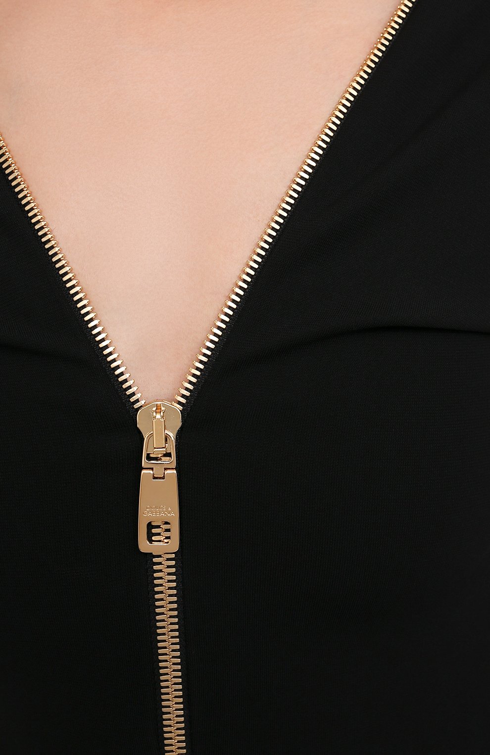 Платье из вискозы DOLCE & GABBANA черного цвета по цене 295000 руб., арт. F6S5TT/FUGKF, фото 5 Платье из вискозы DOLCE & GABBANA, арт. F6S5TT/FUGKF, фото 5