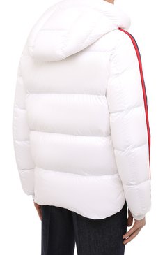 Мужская пуховик dincer MONCLER белого цвета, арт. G2-091-1A000-90-68950 | Фото 4 (Длина (верхняя одежда): Короткие; Рукава: Длинные; Материал подклада: Синтетический материал; Материал внешний: Синтетический материал; Материал утеплителя: Пух и перо; Мужское Кросс-КТ: пуховик-короткий; Кросс-КТ: Куртка; Стили: Спорт-шик; Драгоценные камни: Проставлено; Материал сплава: Проставлено)