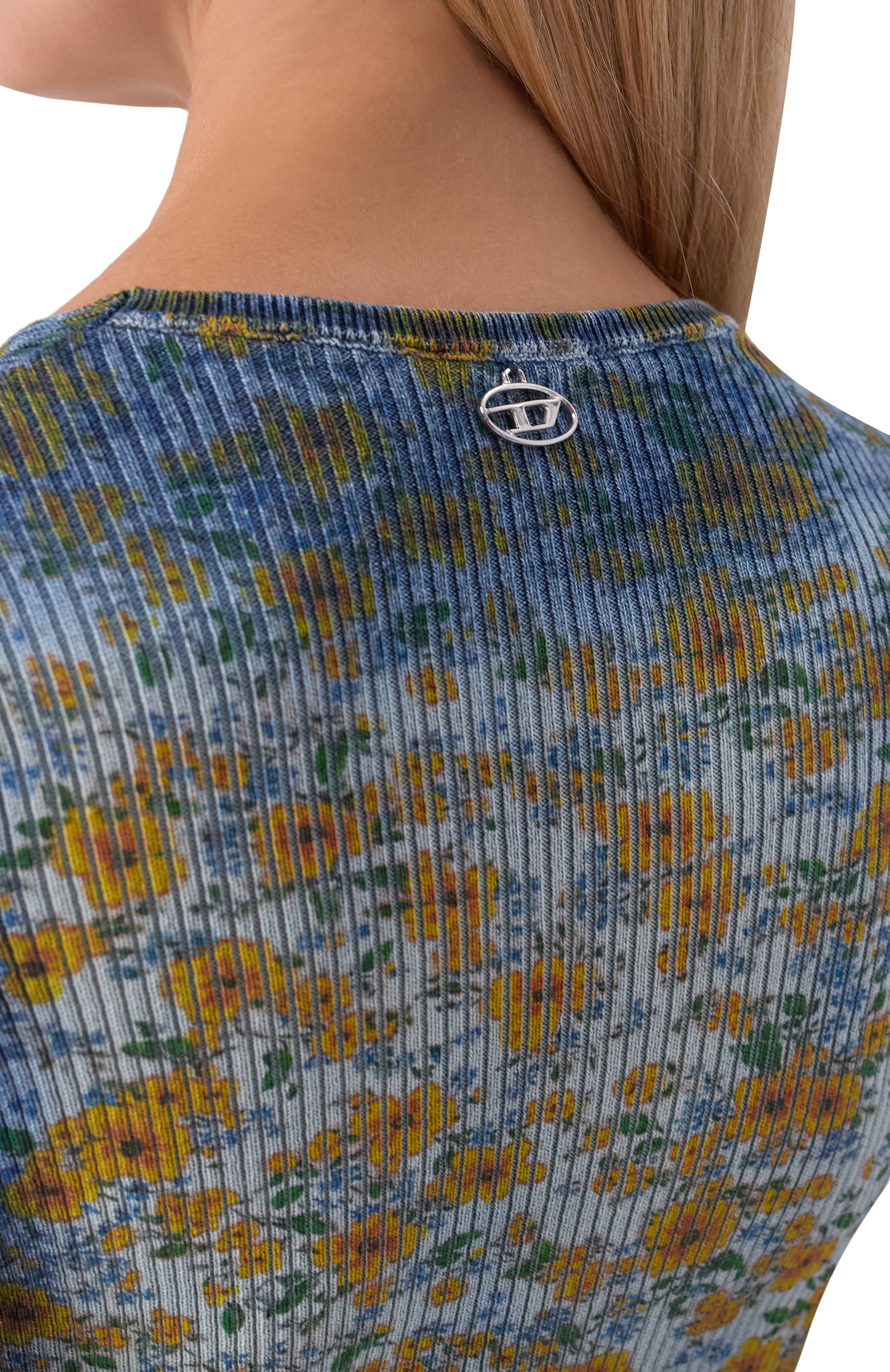 Хлопковый пуловер DIESEL голубого цвета по цене 59400 руб., арт. A23697/0EGED, фото 5 Хлопковый пуловер DIESEL, арт. A23697/0EGED, фото 5