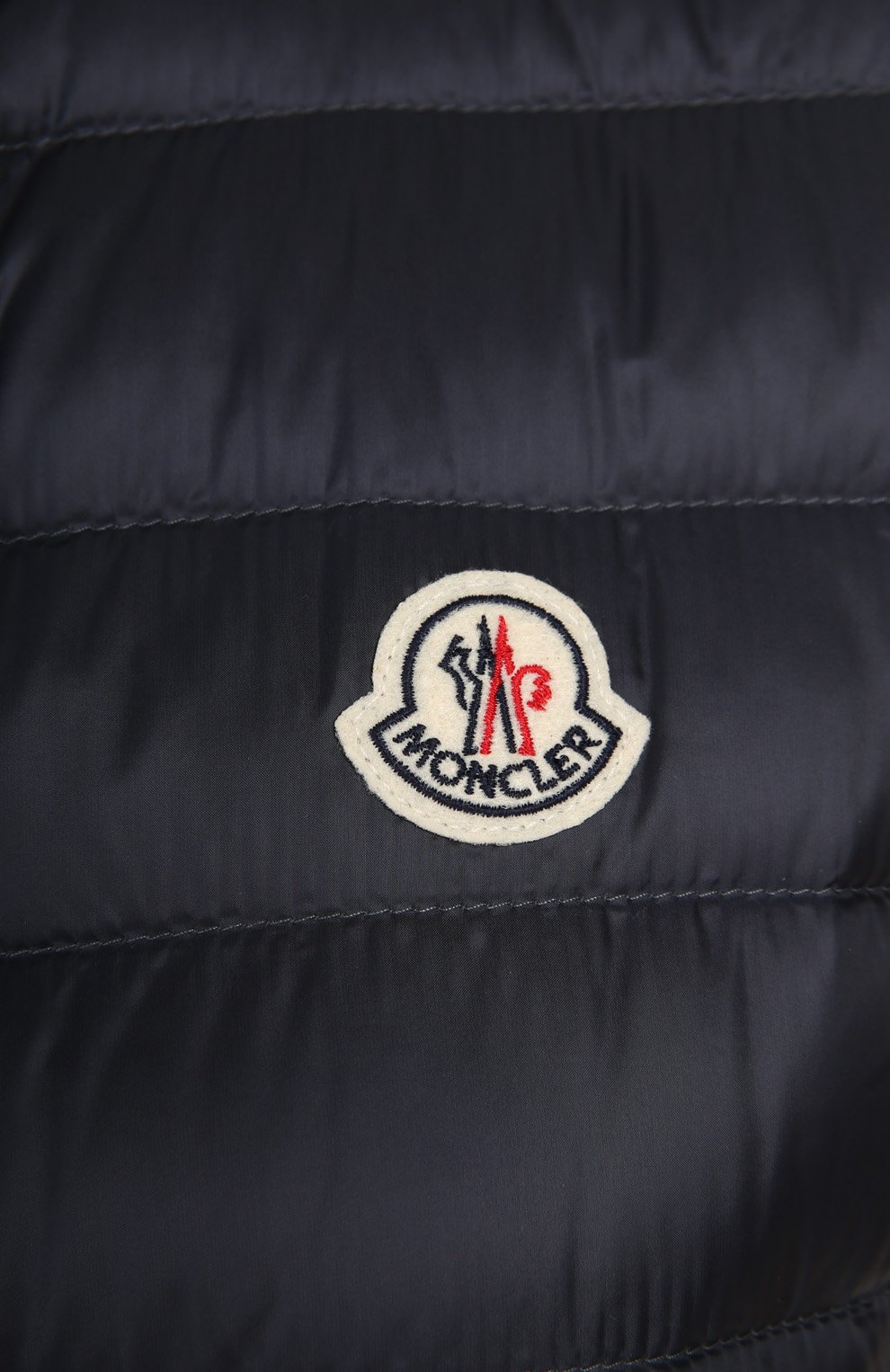 Стеганый жилет с воротником-стойкой MONCLER, арт. 51-093-48303-99-53048, фото 5