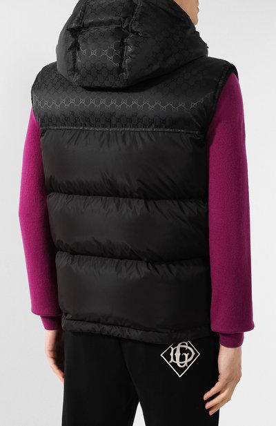 Пуховый жилет GUCCI черного цвета по цене 206500 руб., арт. 546333/Z4218, фото 4 Пуховый жилет GUCCI, арт. 546333/Z4218, фото 4