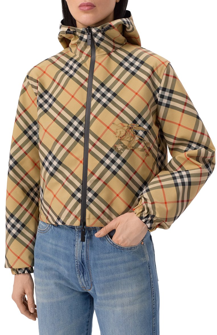 Женская двусторонняя куртка BURBERRY бежевого цвета, арт. 8087229 | Фото 3 (Рукава: Длинные; Материал подклада: Синтетический материал; Длина (верхняя одежда): Короткие; Материал внешний: Синтетический материал; Кросс-КТ: Куртка, Легкие; Стили: Кэжуэл)