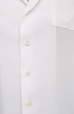 Женская шелковая рубашка RALPH LAUREN белого цвета, арт. 290840121 | Фото 5 (Материал внешний: Шелк; Длина (для топов): Стандартные; Стили: Кэжуэл, Классический; Рукава: Короткие; Принт: Без принта; Женское Кросс-КТ: Рубашка-одежда; Региональные ограничения белый список (Axapta Mercury): RU; Драгоценные камни: Проставлено; Материал сплава: Проставлено)