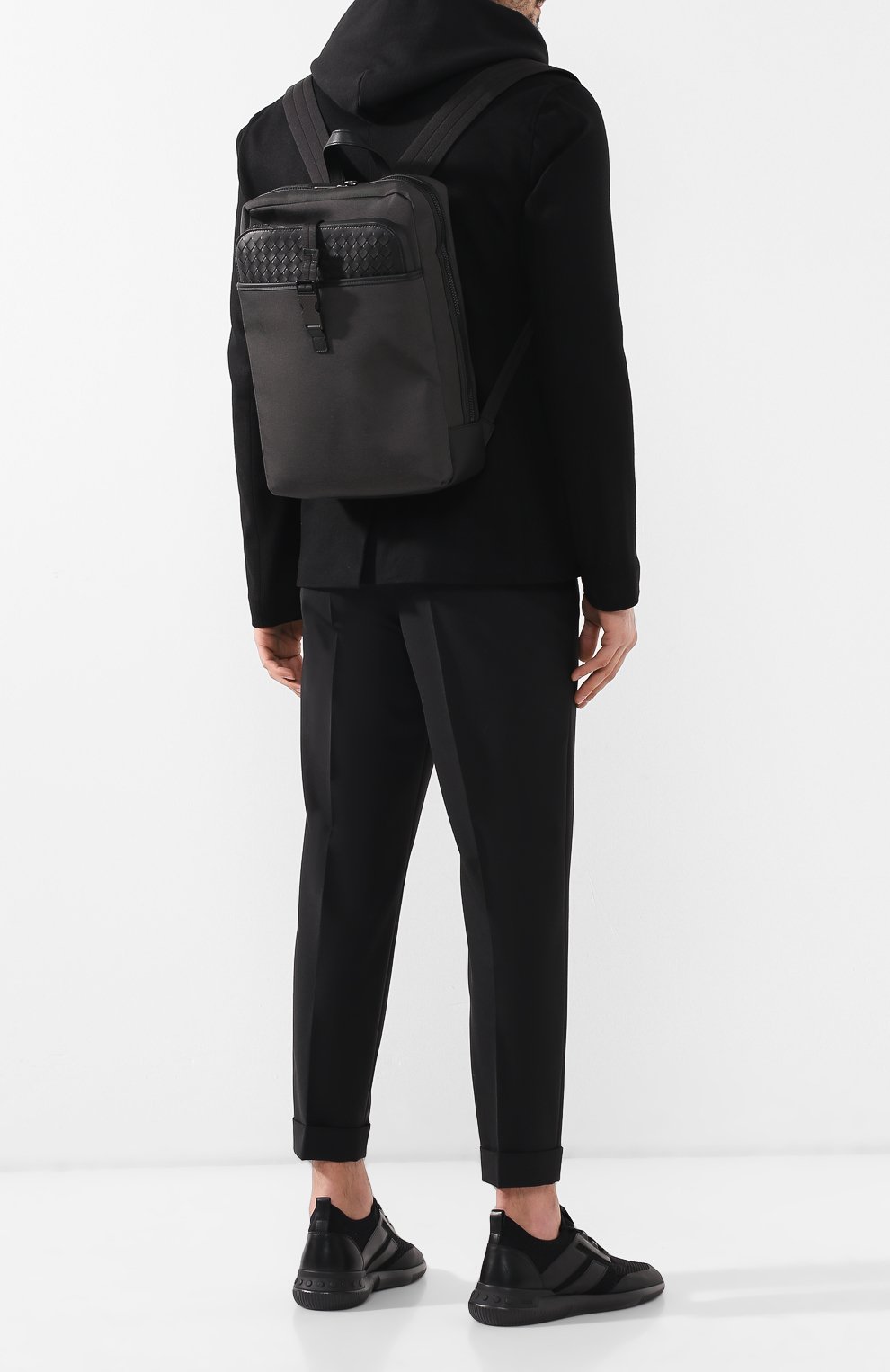 Текстильный рюкзак BOTTEGA VENETA серого цвета по цене 187000 руб., арт. 548397/VAYE7, фото 2 Текстильный рюкзак BOTTEGA VENETA, арт. 548397/VAYE7, фото 2