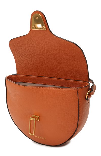 Сумка beat soft COCCINELLE оранжевого цвета по цене 28100 руб., арт. E1 IF6 15 03 01, фото 4 Сумка beat soft COCCINELLE, арт. E1 IF6 15 03 01, фото 4