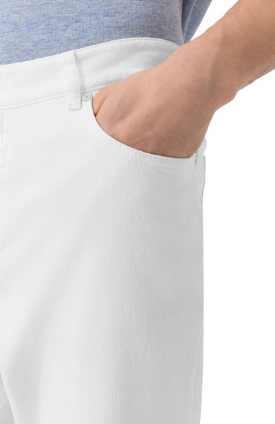 Джинсы traditional fit BRUNELLO CUCINELLI белого цвета по цене 88800 руб., арт. M277PB3210, фото 5 Джинсы traditional fit BRUNELLO CUCINELLI, арт. M277PB3210, фото 5