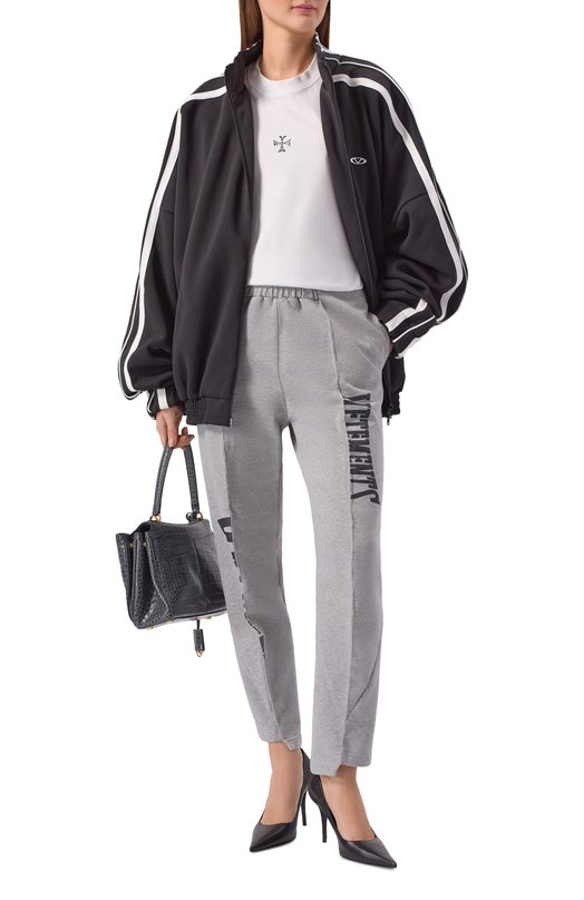 Хлопковые брюки VETEMENTS WE76SP507G/1302 M0LLET0N Серый  WE76SP507G/1302 M0LLET0N Фото 2