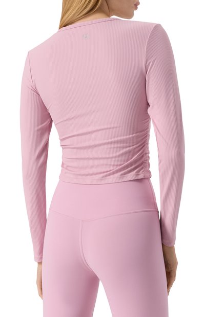 Лонгслив DAILY REMINDER розового цвета по цене 9700 руб., арт. T031-BM, фото 4 Лонгслив DAILY REMINDER, арт. T031-BM, фото 4