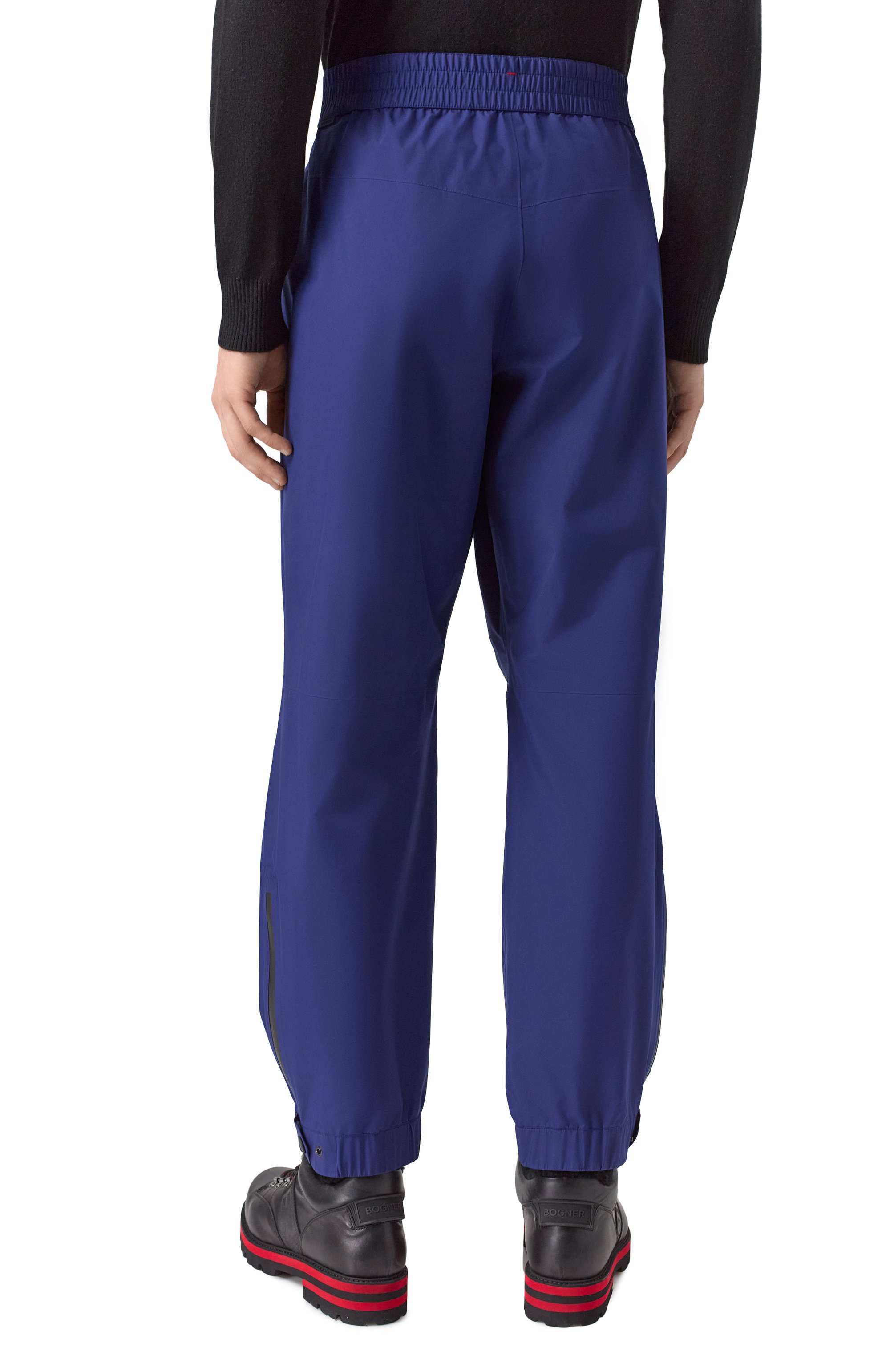 Джоггеры MONCLER GRENOBLE синего цвета по цене 57700 руб., арт. 2A000-13-54AL5, фото 4 Джоггеры MONCLER GRENOBLE, арт. 2A000-13-54AL5, фото 4