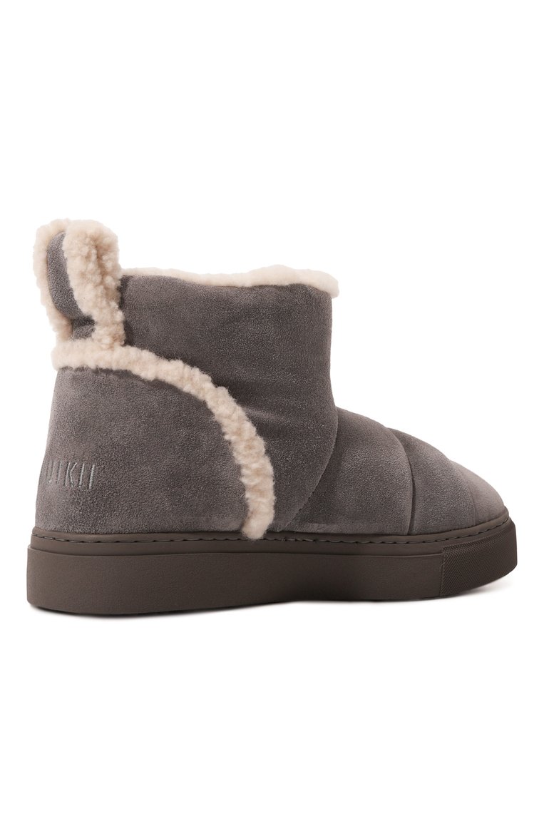 Женские замшевые полусапоги shearling slip-in INUIKII серого цвета, арт. 75202-010 | Фото 5 (Драгоценные камни: Проставлено; Подошва: П�латформа; Материал утеплителя: Натуральный мех; Материал внешний: Натуральная кожа, Замша; Материал сплава: Проставлено; Высота голенища: Низкие; Кросс-КТ: угги)