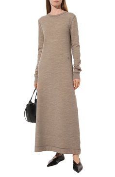 Женское платье из хлопка и шерсти JIL SANDER бежевого цвета, арт. J40CT0134/J20083 | Фото 2 (Материал внешний: Шерсть, Хлопок; Рукава: Длинные; Случай: Повседневный; Кросс-КТ: Трикотаж; Материал сплава: Проставлено; Длина Ж (юбки, платья, шорты): Миди; Драгоценные камни: Проставлено; Стили: Минимализм; Женское Кросс-КТ: Платье-одежда)