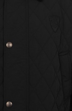 Женская куртка BURBERRY черного цвета, арт. 8096916 | Фото 6 (Длина (верхняя одежда): Короткие; Кросс-КТ: Легкие, Куртка; Материал внешний: Синтетический материал; Рукава: Длинные; Стили: Кэжуэл; Материал подклада: Хлопок)