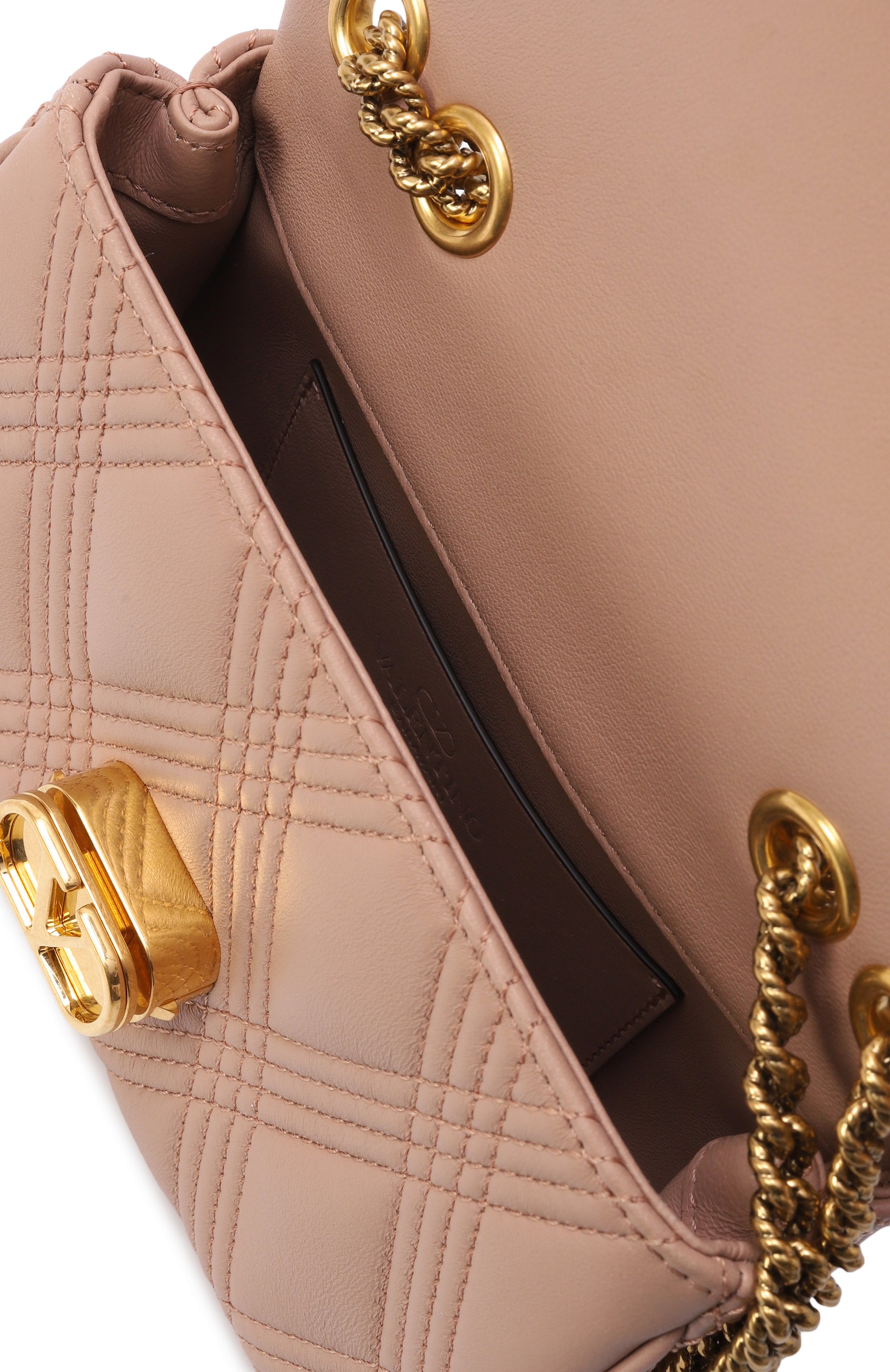 Сумка quiltie 67 small VALENTINO бежевого цвета по цене 343500 руб., арт. 6W2B0R08/XCA, фото 5 Сумка quiltie 67 small VALENTINO, арт. 6W2B0R08/XCA, фото 5