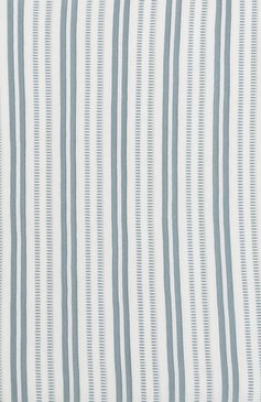 Детского хлопковое одеяло LORO PIANA голубого цвета, арт. FAI9474 | Фото 2 (Региональные ограничения белый список (Axapta Mercury): RU; Материал: Хлопок, Текстиль; Нос: Не проставлено; Материал сплава: Проставлено)