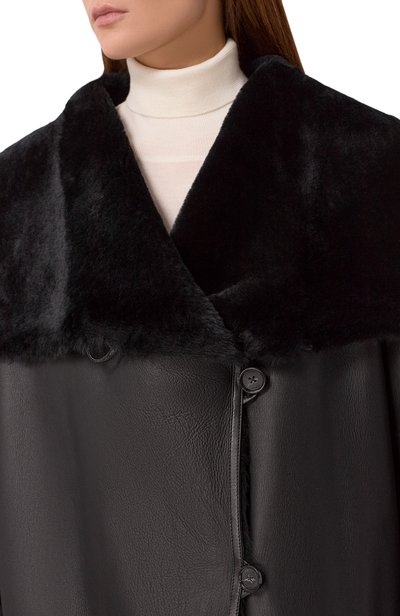 Дубленка из овчины TOTEME черного цвета по цене 556000 руб., арт. 254-WR00301-LE0202, фото 5 Дубленка из овчины TOTEME, арт. 254-WR00301-LE0202, фото 5
