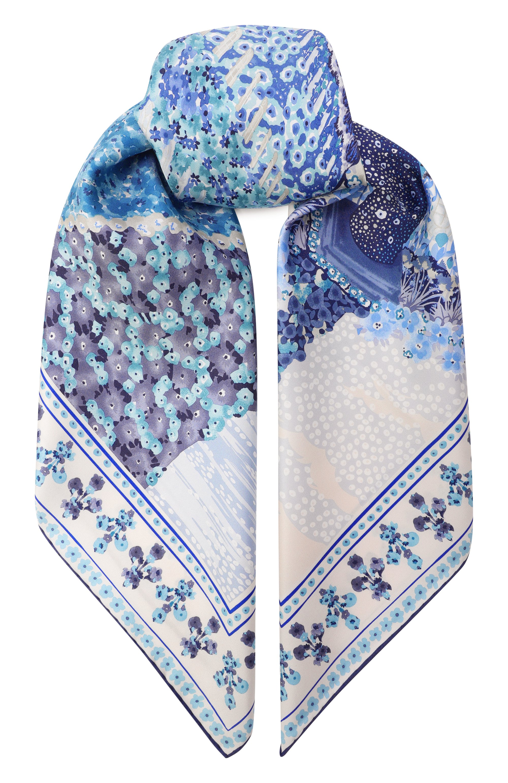 Шелковый платок FERRAGAMO голубого цвета по цене 59150 руб., арт. 310220/793, фото 1 Шелковый платок FERRAGAMO, арт. 310220/793, фото 1