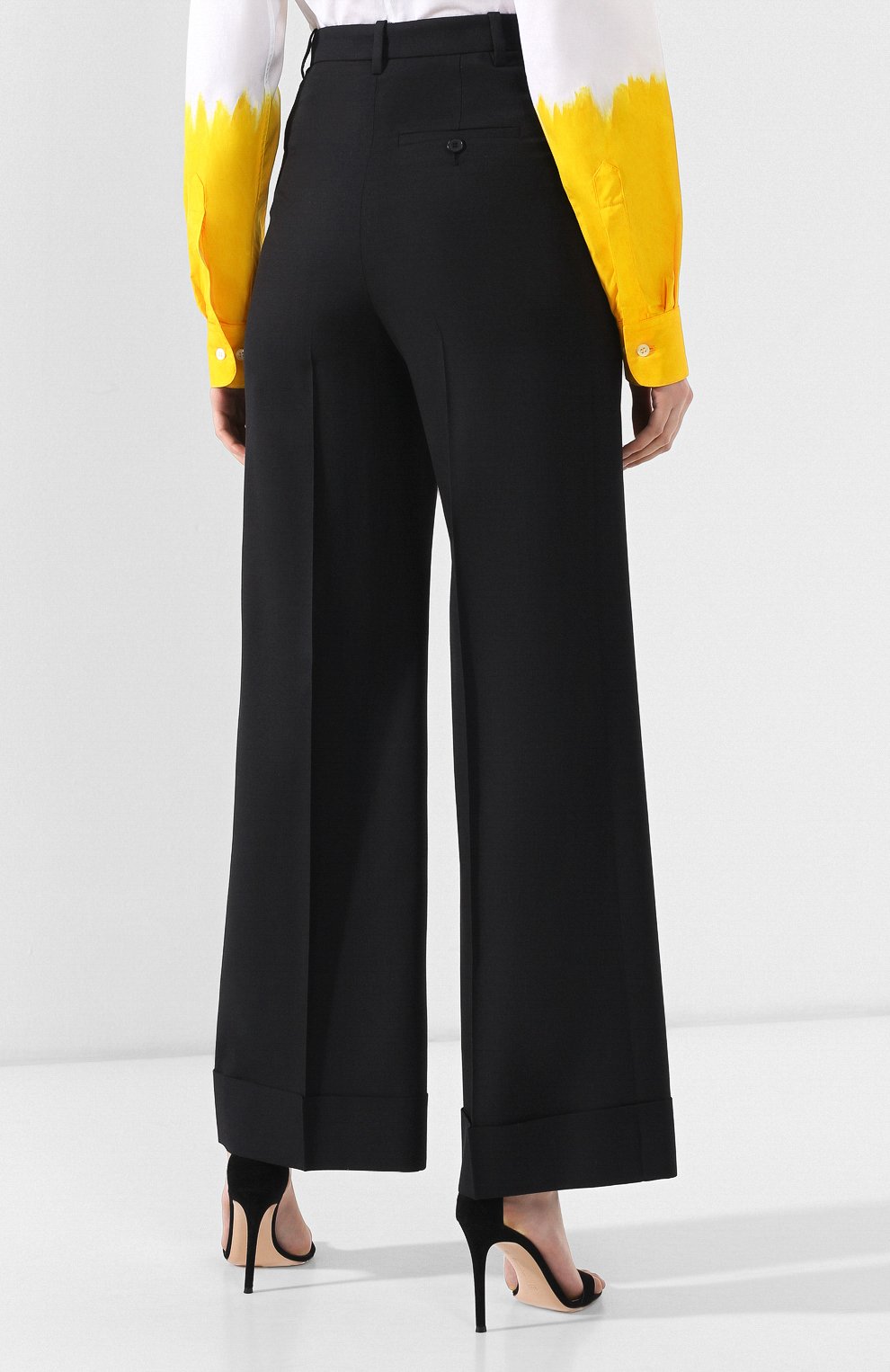 Шерстяные брюки MAISON MARGIELA серого цвета по цене 89950 руб., арт. S51KA0435/S49643, фото 4 Шерстяные брюки MAISON MARGIELA, арт. S51KA0435/S49643, фото 4