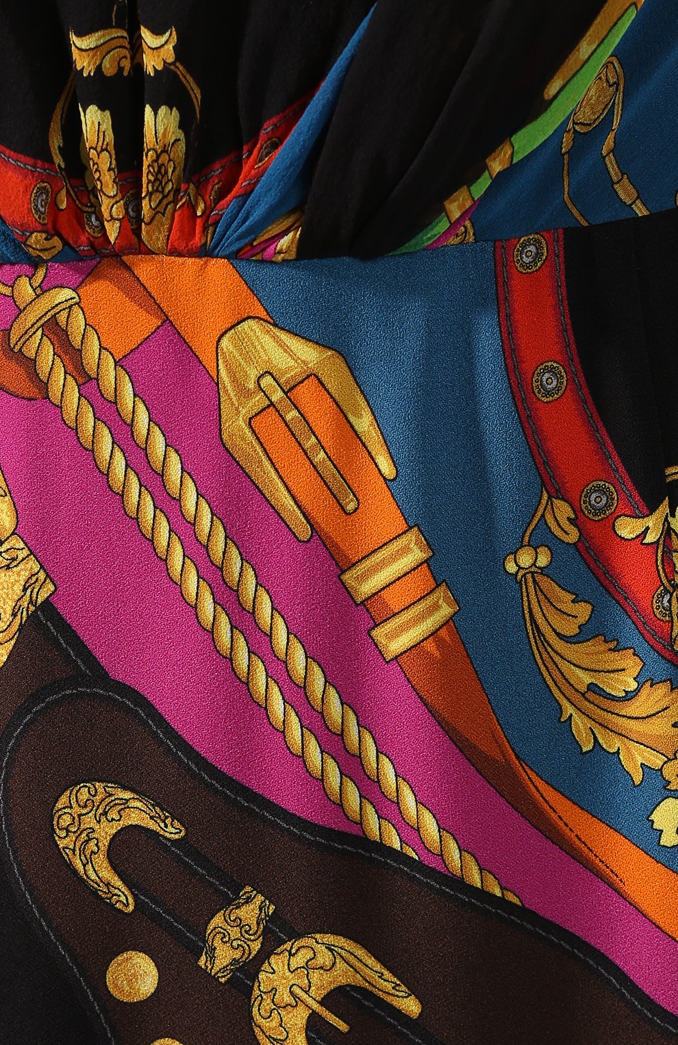 Платье с принтом VERSACE черного цвета по цене 299500 руб., арт. A85337/A233265, фото 5 Платье с принтом VERSACE, арт. A85337/A233265, фото 5