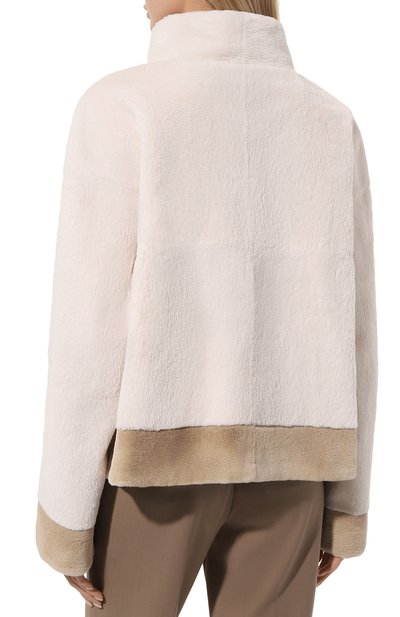 Шуба из меха бобра EMIL SHABAEV кремового цвета по цене 565000 руб., арт. 0080, фото 4 Шуба из меха бобра EMIL SHABAEV, арт. 0080, фото 4