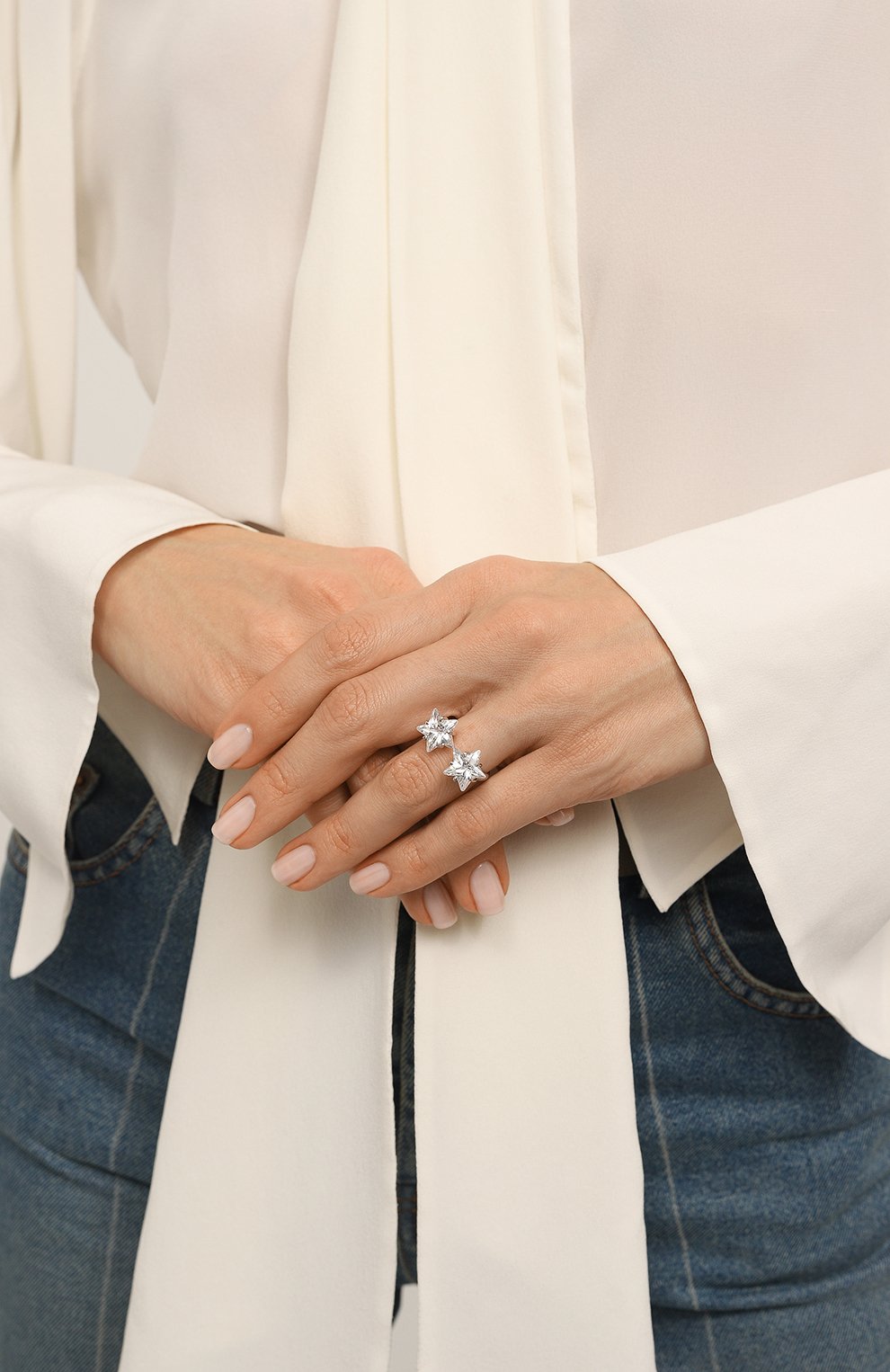 Кольцо DZHANELLI серебряного цвета по цене 55000 руб., арт. 00382, фото 2 Кольцо DZHANELLI, арт. 00382, фото 2