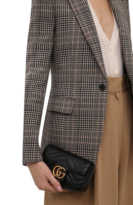 Женская сумка gg marmont super mini GUCCI черного цвета, арт. 476433/DTDCT | Фото 2 (Материал: Натуральная кожа; Ремень/цепочка: На ремешке; Размер: mini; Сумки-технические: Сумки через плечо)