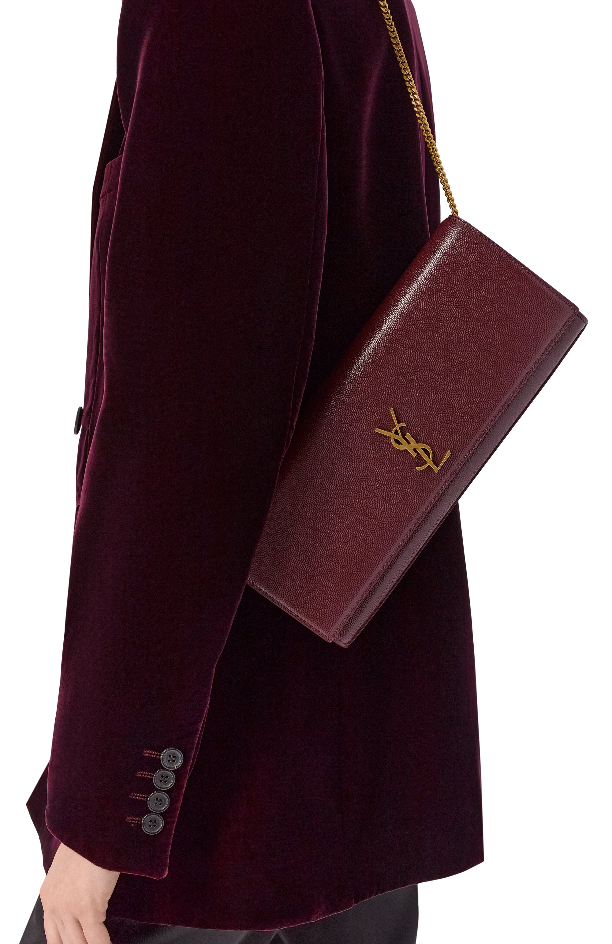 Клатч kate SAINT LAURENT бордового цвета по цене 269500 руб., арт. 851921/AAGBE, фото 2 Клатч kate SAINT LAURENT, арт. 851921/AAGBE, фото 2