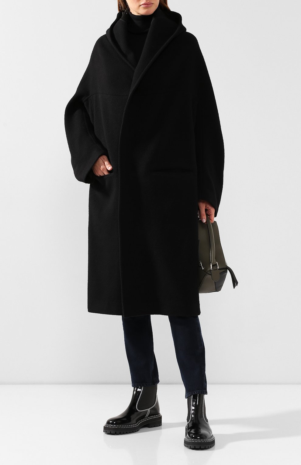 Кашемировое пальто YOHJI YAMAMOTO черного цвета по цене 127000 руб., арт. YJ-C01-127, фото 2 Кашемировое пальто YOHJI YAMAMOTO, арт. YJ-C01-127, фото 2