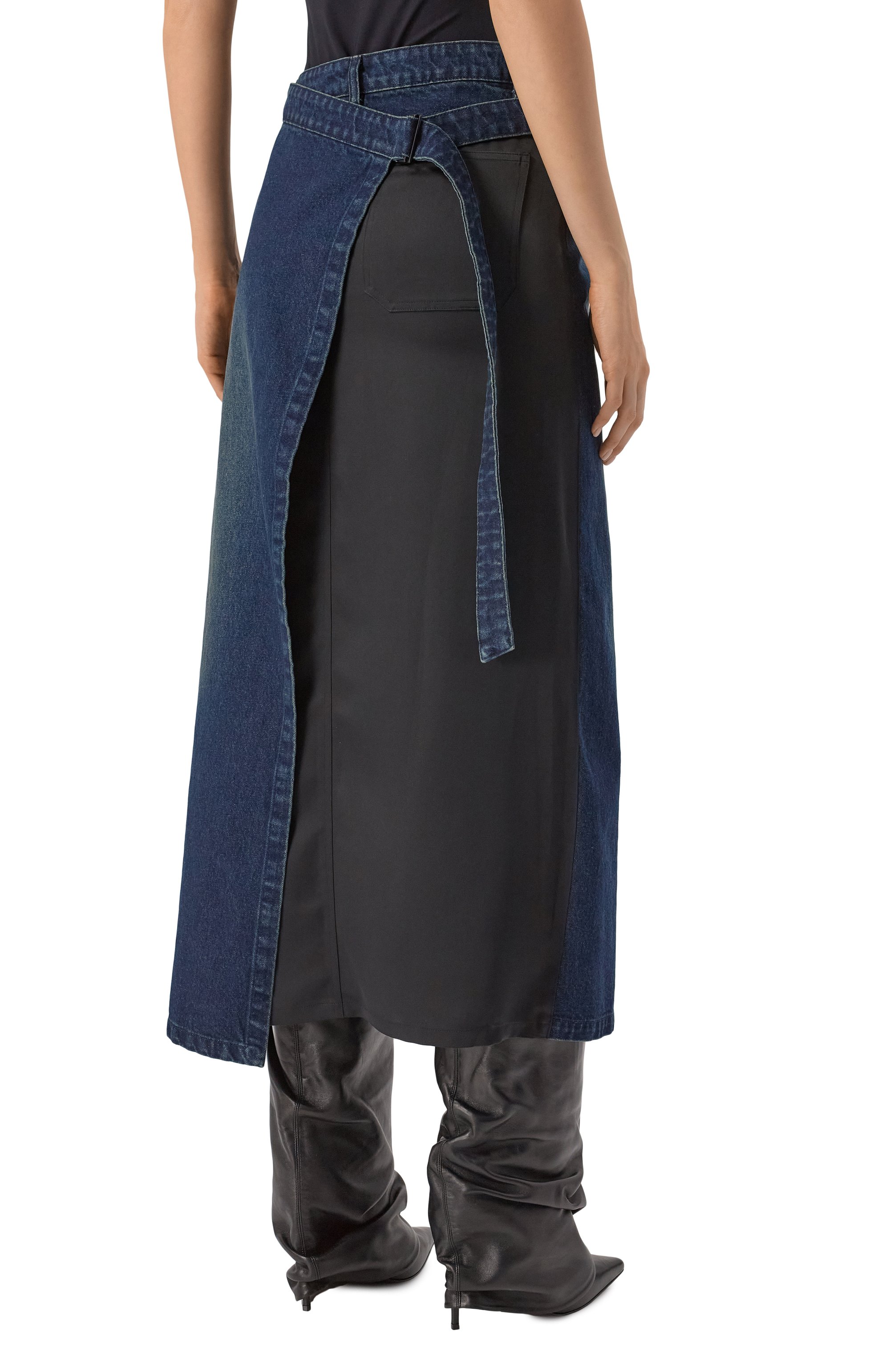 Джинсовая юбка JUUN.J синего цвета по цене 54350 руб., арт. JW5127W02P, фото 4 Джинсовая юбка JUUN.J, арт. JW5127W02P, фото 4