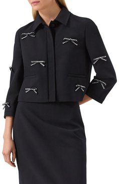 Женский жакет с отделкой стразами ELIE SAAB черного цвета, арт. J0108 | Фото 3 (Материал внешний: Шерсть, Синтетический материал; Материал сплава: Проставлено; Драгоценные камни: Проставлено; Материал подклада: Синтетический материал; Рукава: Длинные; Длина (для топов): Стандартные; 1-2-бортные: Однобортные; Кросс-КТ: костюм; Женское Кросс-КТ: Жакет-одежда; Детали: Стразы; Стили: Романтичный; Случай: Вечерний)