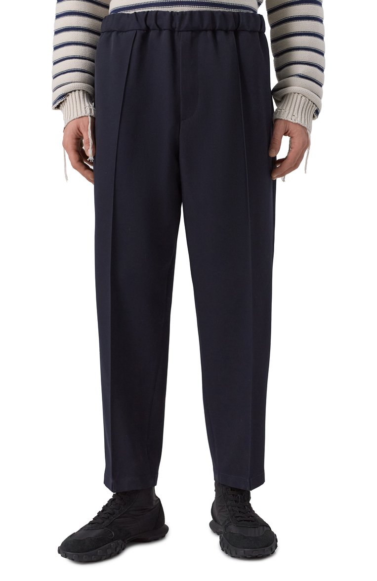Мужские шерстяные брюки JIL SANDER темно-синего цвета, арт. J21KA0012/J40002 | Фото 3 (Материал сплава: Проставлено; Материал внешний: Шерсть; Длина (брюки, джинсы): Стандартные; Драгоценные камни: Проставлено; Случай: Повседневный; Стили: Кэжуэл)