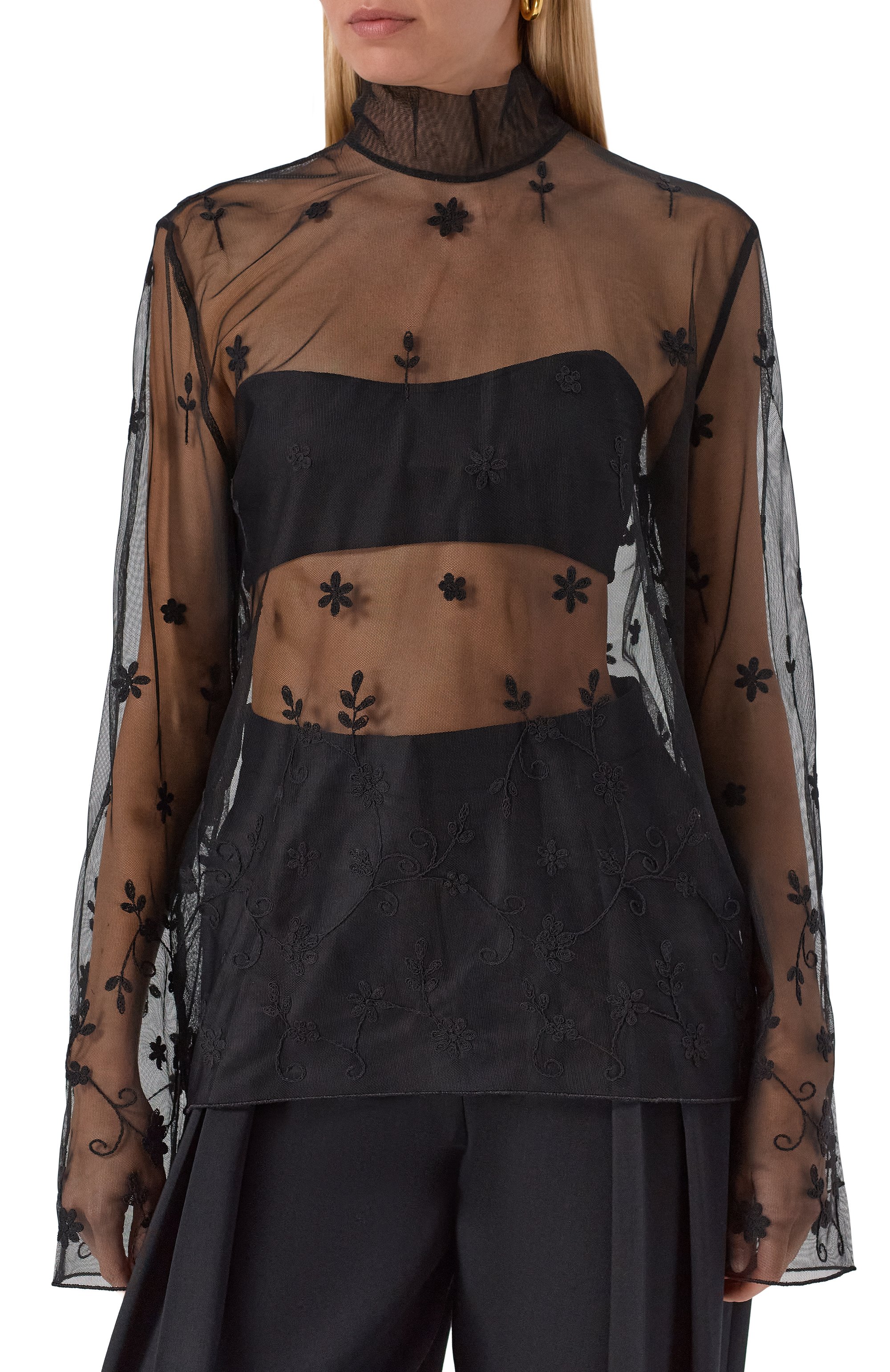 Топ TOTEME черного цвета по цене 72500 руб., арт. 253-WRT0546-FB0431, фото 3 Топ TOTEME, арт. 253-WRT0546-FB0431, фото 3