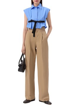 Женские хлопковые брюки MSGM бежевого цвета, арт. 3841MDP20/257138 | Фото 2 (Материал внешний: Хлопок; Женское Кросс-КТ: Брюки-одежда; Силуэт Ж (брюки и джинсы): Прямые; Стили: Кэжуэл; Длина (брюки, джинсы): Стандартные)