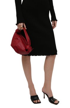 Женская сумка double knot mini BOTTEGA VENETA бордового цвета, арт. 629635/VCP41 | Фото 2 (Сумки-технические: Сумки top-handle; Материал: Натуральная кожа; Материал сплава: Проставлено; Размер: mini; Драгоценные камни: Проставлено)