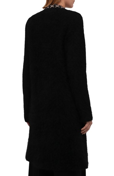 Кардиган EMPORIO ARMANI черного цвета по цене 83600 руб., арт. 6K2LW1/2M26Z, фото 4 Кардиган EMPORIO ARMANI, арт. 6K2LW1/2M26Z, фото 4