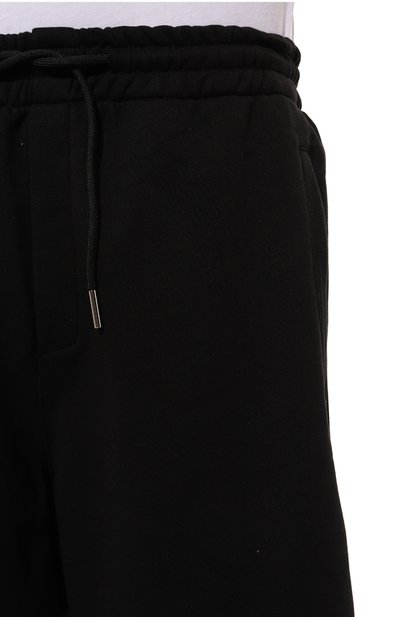 Хлопковые шорты COMME DES FUCKDOWN черного цвета по цене 12400 руб., арт. CFABM00006, фото 5 Хлопковые шорты COMME DES FUCKDOWN, арт. CFABM00006, фото 5