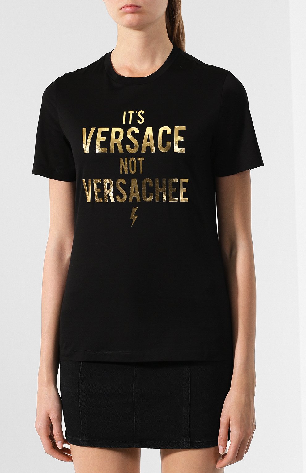 Хлопковая футболка VERSACE черного цвета по цене 31700 руб., арт. A83851/A201952, фото 3 Хлопковая футболка VERSACE, арт. A83851/A201952, фото 3