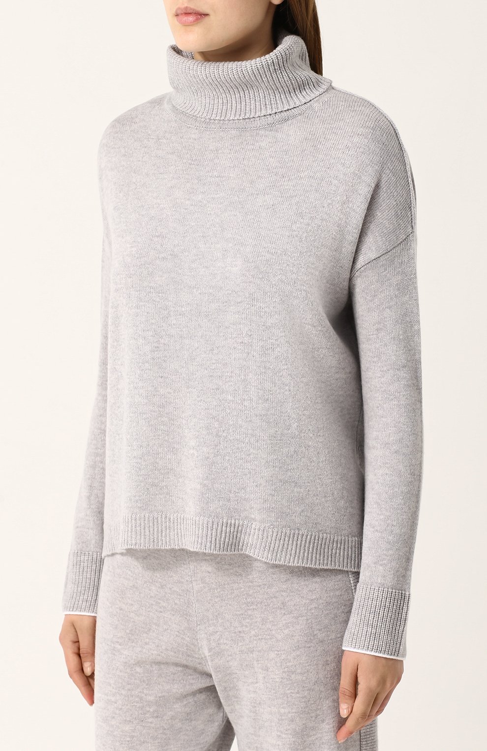 Однотонный свитер свободного кроя с высоким воротником ESCADA SPORT, арт. 5025062, фото 3