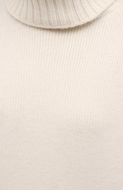 Кашемировый свитер EXTREME CASHMERE кремового цвета по цене 69950 руб., арт. 020/0VERSIZE XTRA, фото 5 Кашемировый свитер EXTREME CASHMERE, арт. 020/0VERSIZE XTRA, фото 5
