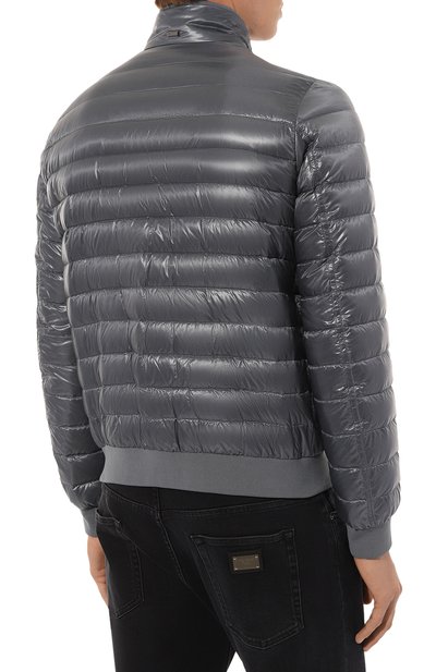 Пуховый бомбер HERNO темно-серого цвета по цене 85350 руб., арт. PI00094UR/12017Z, фото 4 Пуховый бомбер HERNO, арт. PI00094UR/12017Z, фото 4