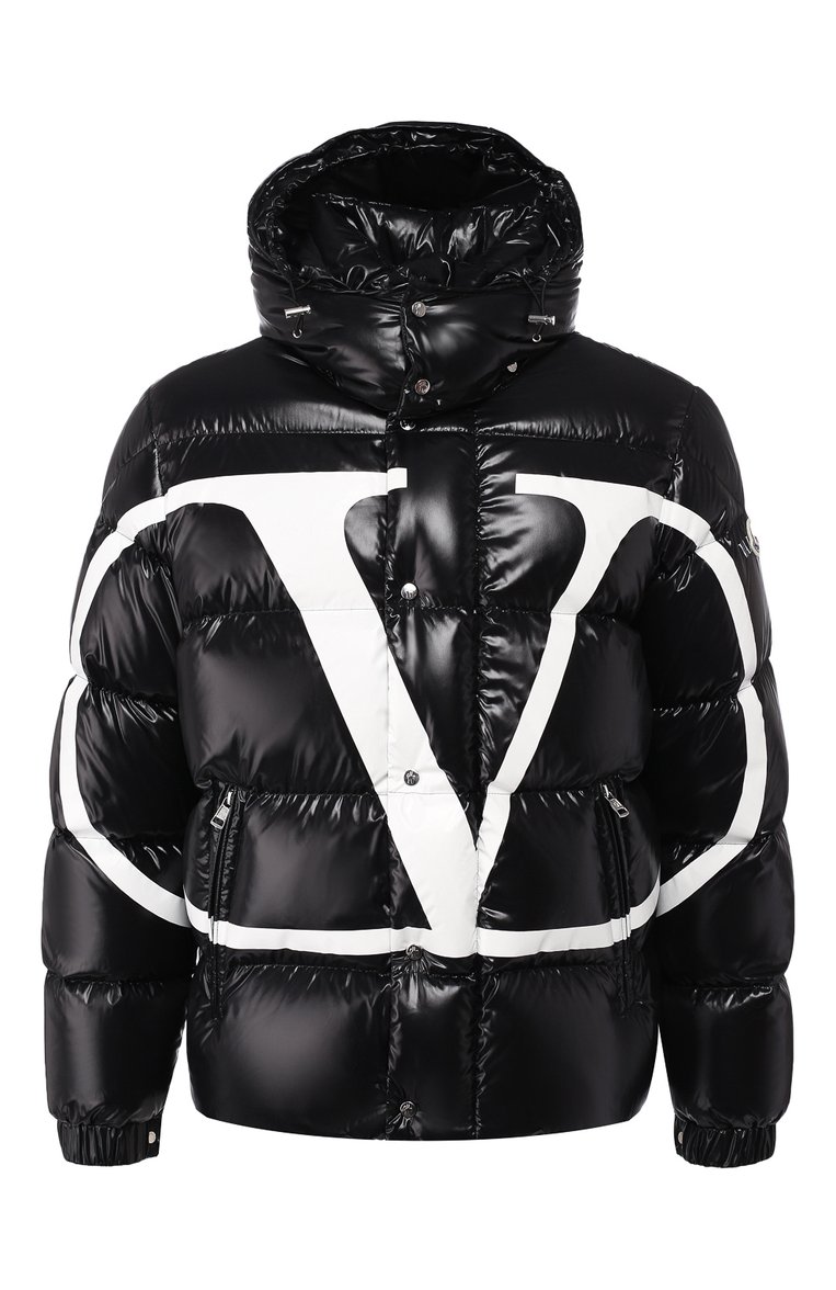 Мужская пуховик valentino x moncler vlogo VALENTINO черного цвета, арт. SV3CN00A5AG | Фото 1 (Мужское Кросс-КТ: Пуховик-верхняя одежда, Верхняя одежда, пуховик-короткий; Длина (верхняя одежда): Короткие; Материал подклада: Синтетический материал; Материал внешний: Синтетический материал; Рукава: Длинные; Кросс-КТ: Пуховик, Куртка; Статус проверки: Проверена категория; Материал утеплителя: Пух и перо; Драгоценные камни: Проставлено; Материал сплава: Проставлено; Стили: Кэжуэл)