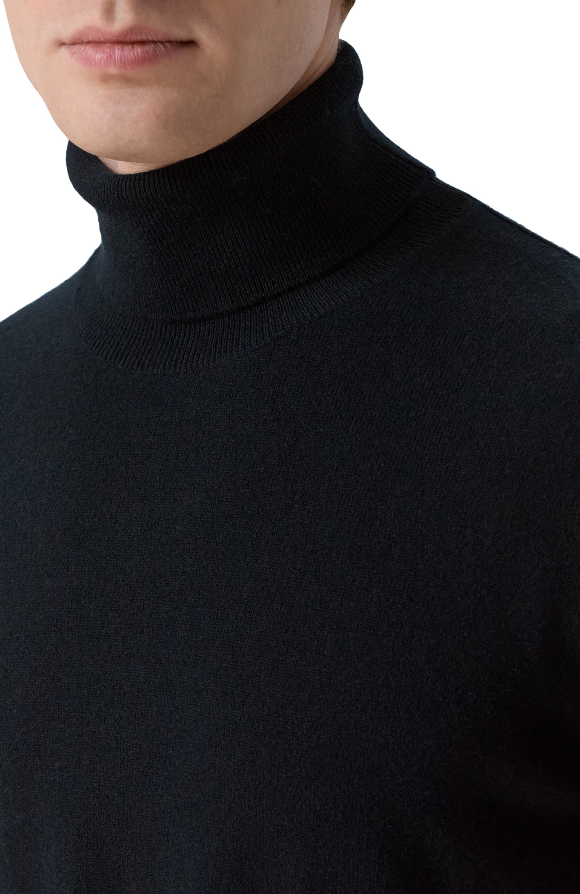 Кашемировая водолазка KITON черного цвета по цене 228000 руб., арт. UMK1507K348, фото 5 Кашемировая водолазка KITON, арт. UMK1507K348, фото 5