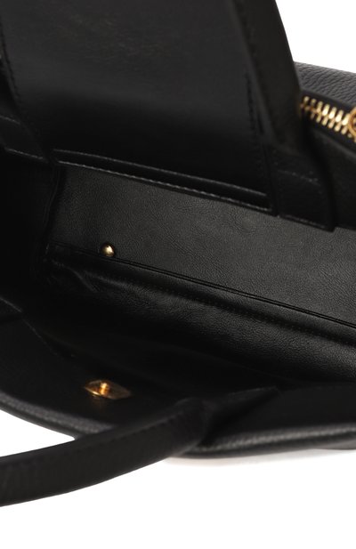 Сумка arlettis medium COCCINELLE черного цвета по цене 39900 руб., арт. E1MD5180101, фото 5 Сумка arlettis medium COCCINELLE, арт. E1MD5180101, фото 5