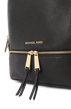 Женский рюкзак rhea medium MICHAEL MICHAEL KORS черного цвета, арт. 30S5GEZB1L | Фото 3 (Материал: Натуральная кожа; Размер: medium; Стили: Кэжуэл; Материал сплава: Проставлено; Драгоценные камни: Проставлено; Автоматизация Diginetica: Не назначено)