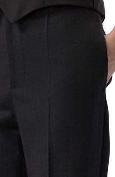Женские шерстяные брюки BOTTEGA VENETA темно-синего цвета, арт. 816188/V36K0 | Фото 5 (Материал сплава: Проставлено; Длина (брюки, джинсы): Удлиненные; Драгоценные камни: Проставлено; Материал внешний: Шерсть; Женское Кросс-КТ: Брюки-одежда; Стили: Классический; Силуэт Ж (брюки и джинсы): Прямые; Кросс-КТ: костюм)