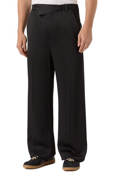 Брюки ANN DEMEULEMEESTER черного цвета по цене 121500 руб., арт. B0013144/FA647, фото 3 Брюки ANN DEMEULEMEESTER, арт. B0013144/FA647, фото 3