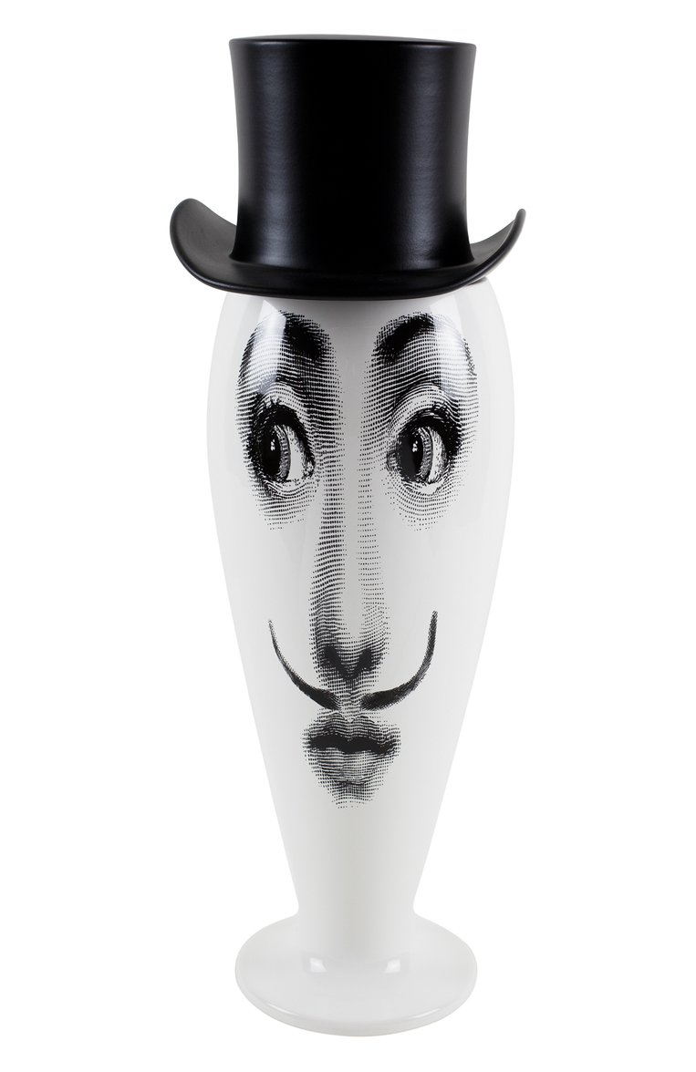 Ваза smilzo moustache FORNASETTI черно-белого цвета, арт. F0R-10537 | Фото 1 (Региональные ограничения белый список (Axapta Mercury): Не проставлено; Нос: Не проставлено; Ограничения доставки: fragile-2)