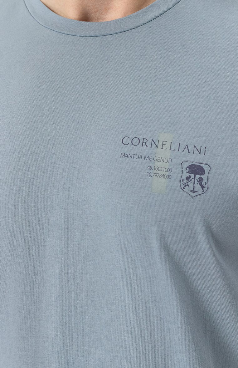 Мужская хлопковая футболка CORNELIANI голубого цвета, арт. 25G580-2525058 | Фото 5 (Материал внешний: Хлопок; Рукава: Короткие; Длина (для топов): Стандартные; Стили: Кэжуэл; Принт: Без принта; Мужское Кросс-КТ: Футболка-одежда; Кросс-КТ: Джерси; Детали: Декор; Автоматизация ТО: Проставлено; Автоматизация состава: Проставлено)