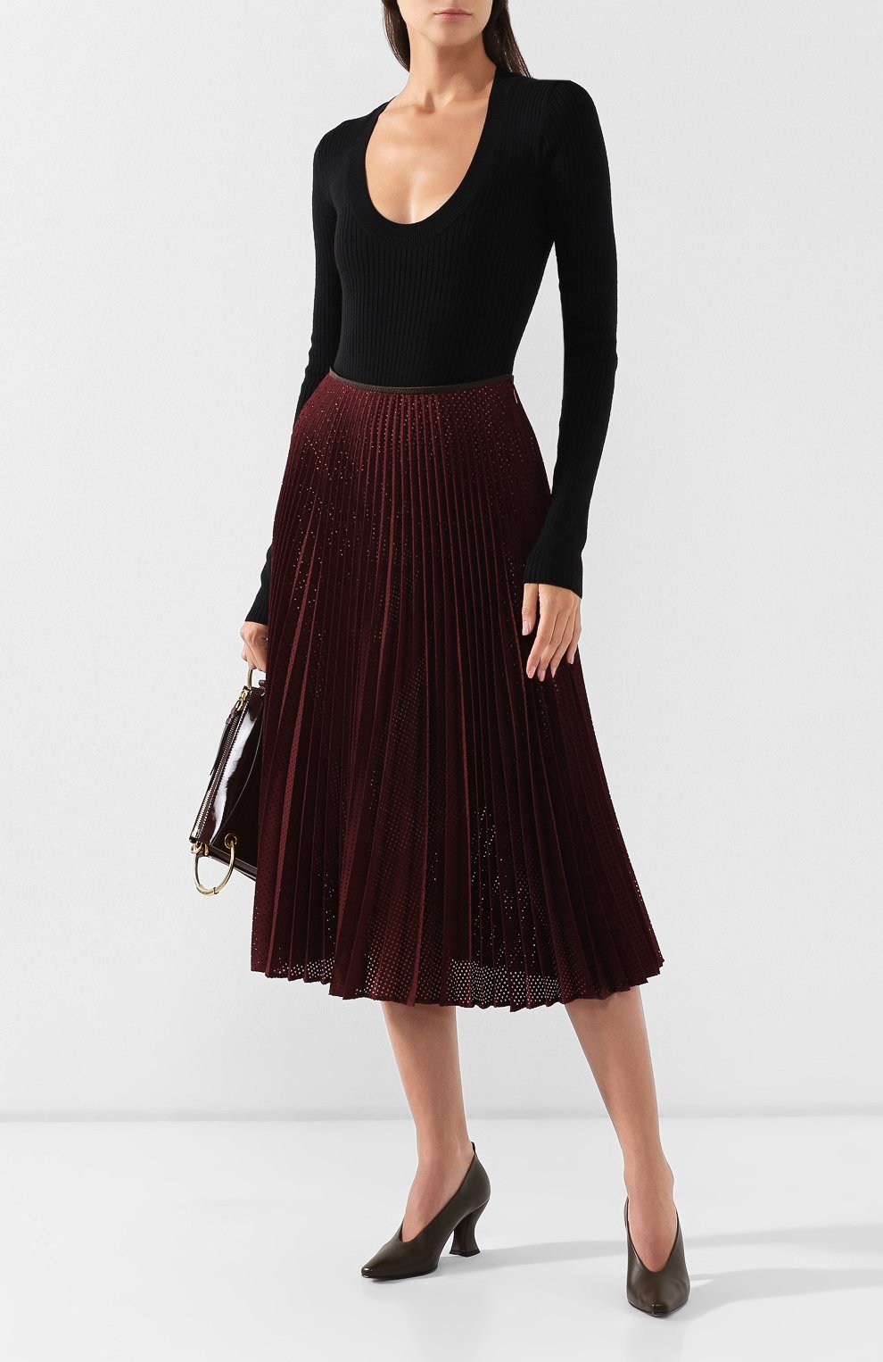 Боди BOTTEGA VENETA черного цвета по цене 105500 руб., арт. 571880/VA8H0, фото 2 Боди BOTTEGA VENETA, арт. 571880/VA8H0, фото 2