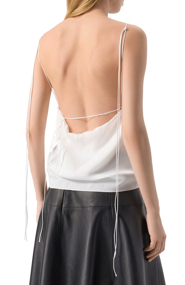 Женский топ ANN DEMEULEMEESTER белого цвета, арт. B0012431/FA563 | Фото 3 (Длина (для топов): Стандартные; Материал внешний: Синтетический материал; Стили: Кэжуэл; Рукава: На бретелях; Автоматизация состава: Проставлено; Автоматизация ТО: Проставлено)
