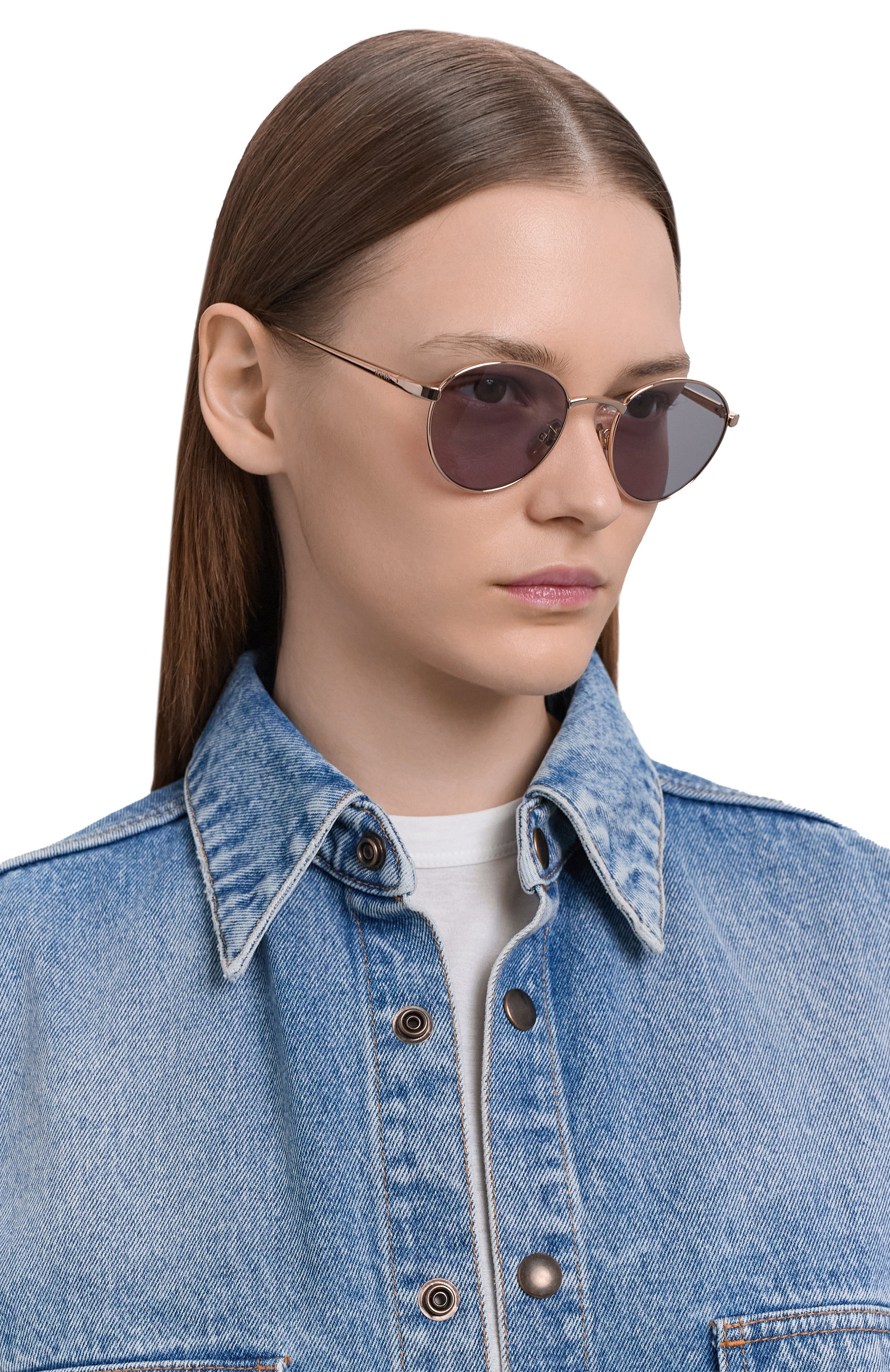 Солнцезащитные очки LOEWE серого цвета по цене 58200 руб., арт. LW40152U 32A, фото 3 Солнцезащитные очки LOEWE, арт. LW40152U 32A, фото 3